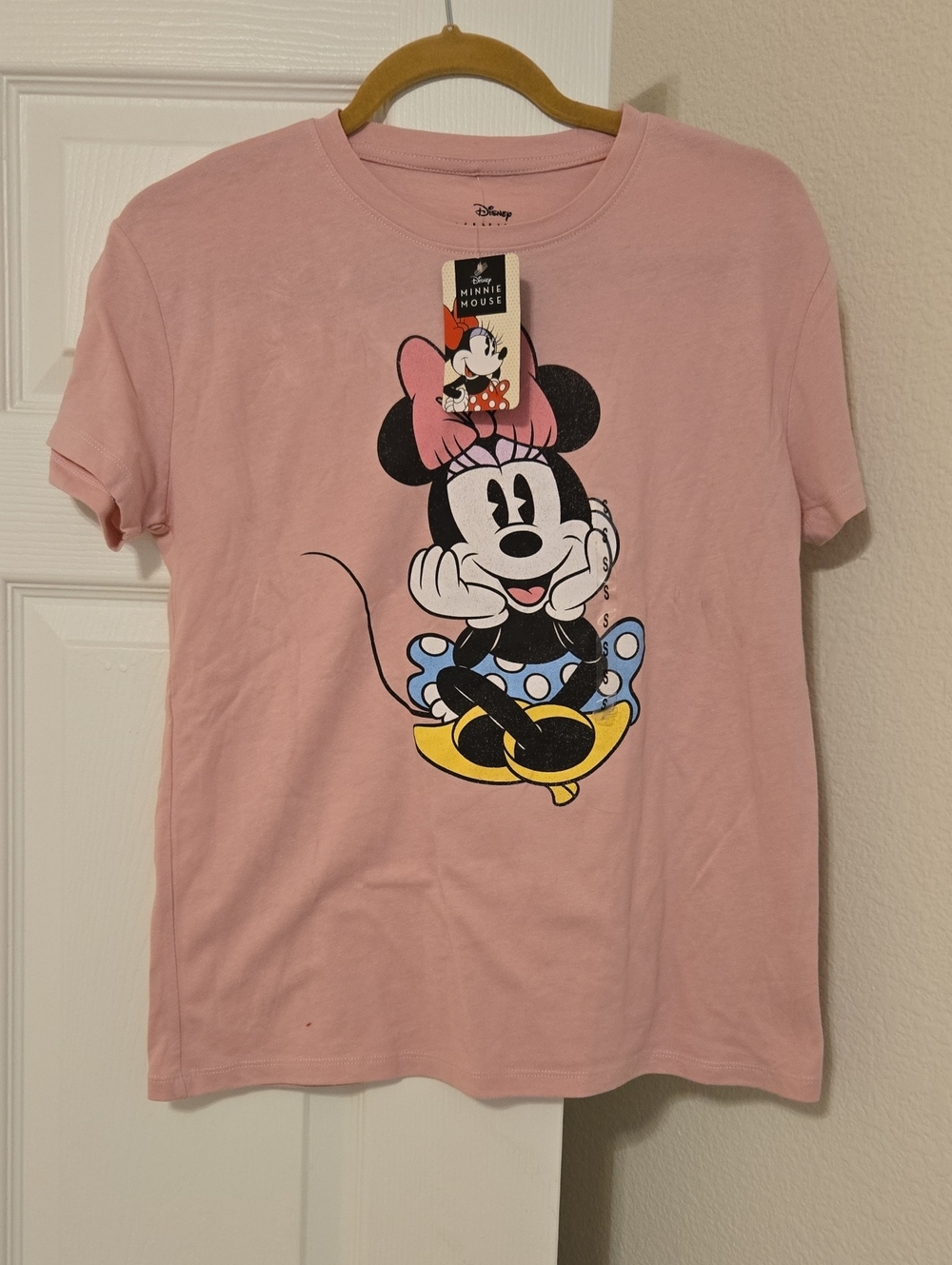 Disney Minnie Mouse Pink Graphic Tee with Yellow & Blue Accents Size SMALL Nwt